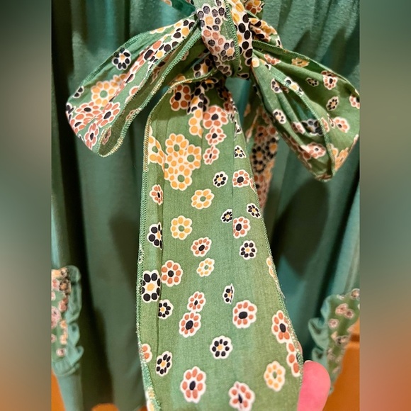 EUC Full Tilt Olive Green Floral Mini Skater Dress 2010’ish from Tilly’s - Picture 14 of 16
